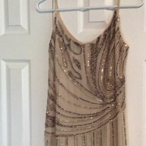 Stunning flapper dress with beading - Picture 2 of 5